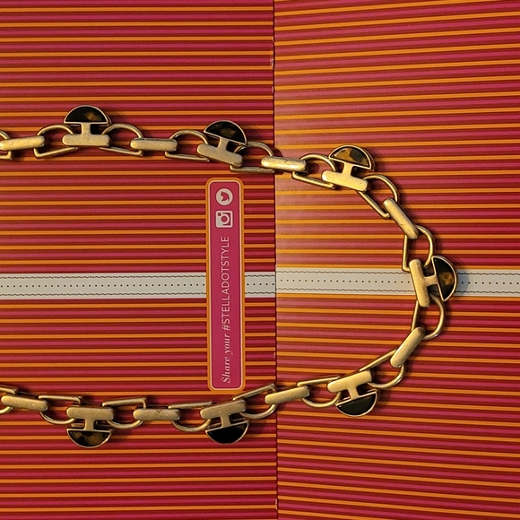 Stella and Dot 3 in one convertible necklace - Picture 4 of 5